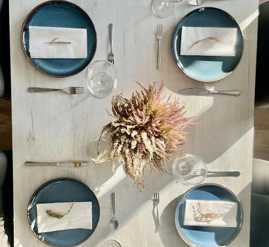 Airport Bedroom With Your Own Private Bathroom Self Check In And Self Check Out Air-condition Included Mqabba