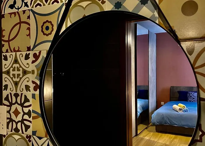 Airport Express: Private En-suite With Self-check Homestay Mqabba